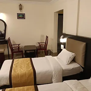 Malanadu Tourist Hosdrug